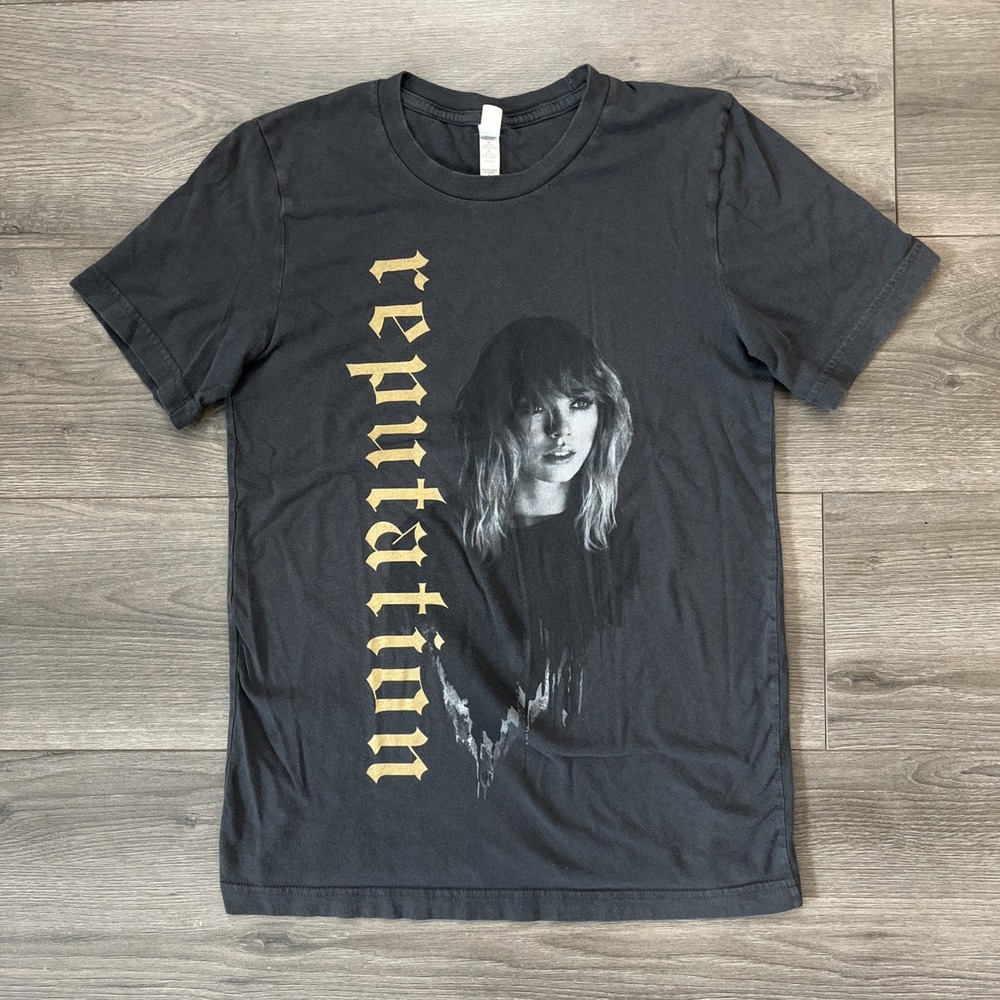 Taylor Swift Reputation Tour T Shirt Mens S Gray Short Sleeve